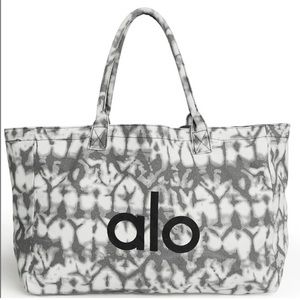 ALO Tote bag